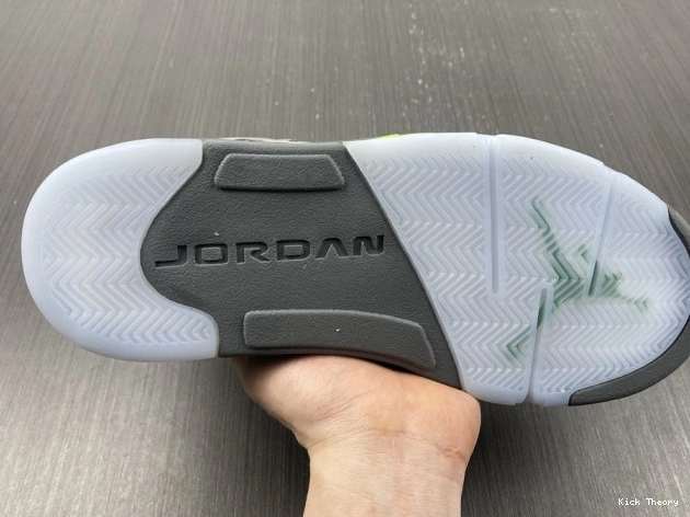 Kicked Out Shoe Store Green Retro Bean (2022) DM9014-003 5 Jordan 0823
